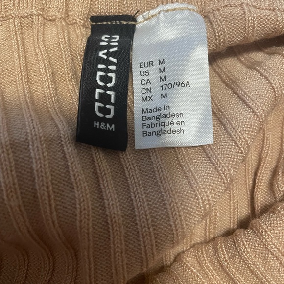 H&M Beige Ribbed Long Sleeve - Picture 3 of 4